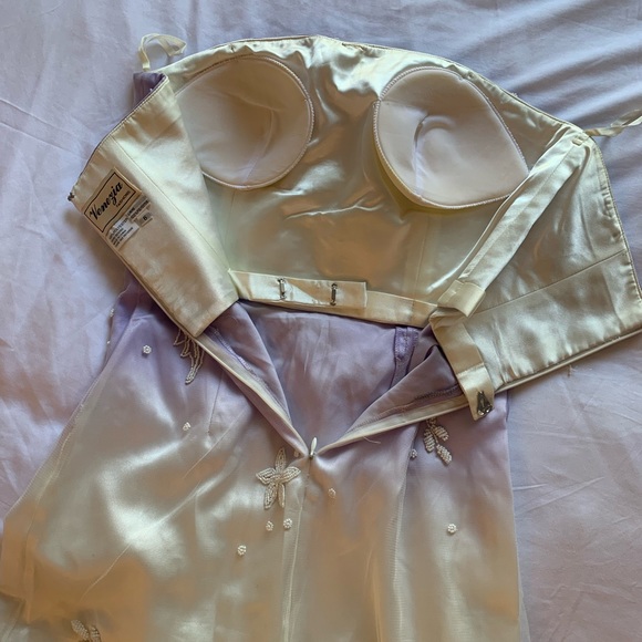 This is a never worn..strapless size 6 fully lined and proper pearl beading. - Picture 3 of 3